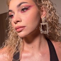 imagine profil Maria Ion Makeup Artist