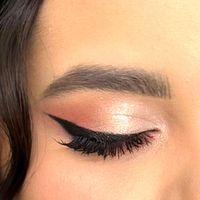 imagine profil Iulia Dumitrof Brows and Make-up