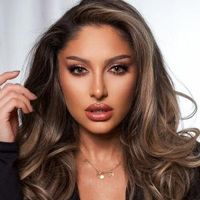 imagine profil Alina Constantin