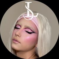 imagine profil By Stefania Larisa