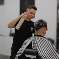 imagine profil Alex Parau Professional Cuts