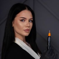 imagine profil CHIRU CLARA | Dermopigmentist | Master extensii de gene