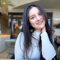 imagine profil Otilia Saratila Nail Expert