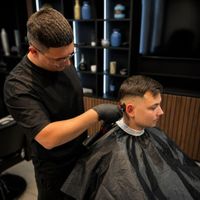 imagine profil Lucic.Barber