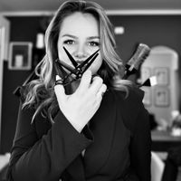 imagine profil Alexandra Corcheș Hair-Stylist