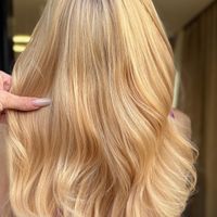 imagine profil Iulia M. Mazuru - Hair-stylist