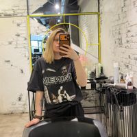 imagine profil Andreea Miron