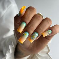 imagine profil Smaranda Homescu NailTech