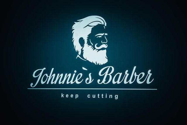 imagine galerie Johnnie`s Barber 4