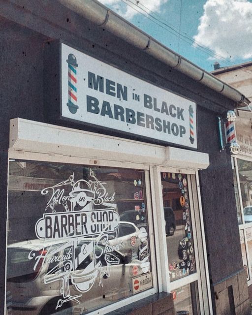imagine galerie Men in Black - BarberShop 0