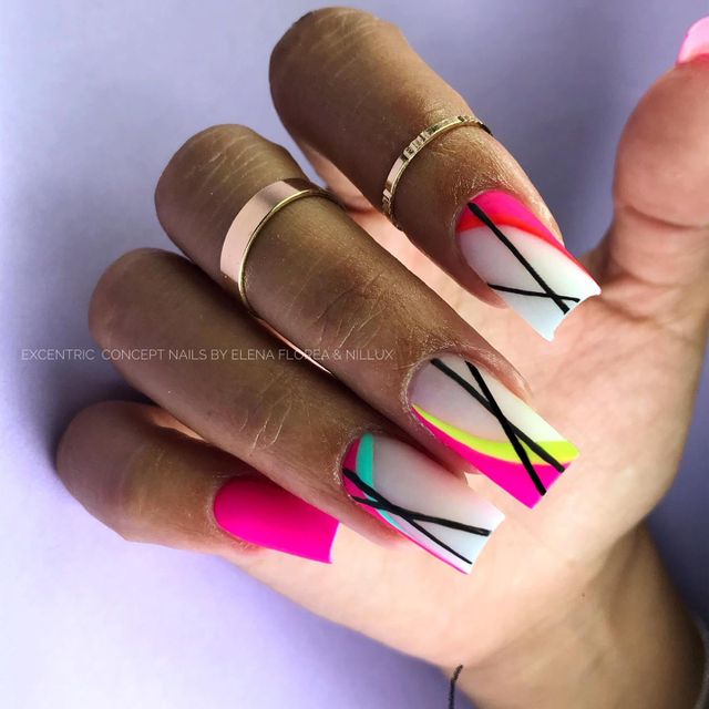imagine galerie Excentric nails concept by Elena Florea 1