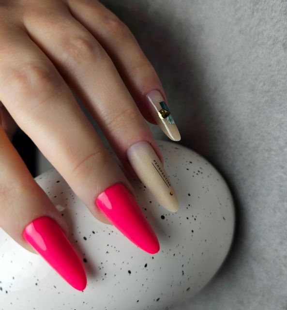 imagine galerie Rus Marinela nailartist 0