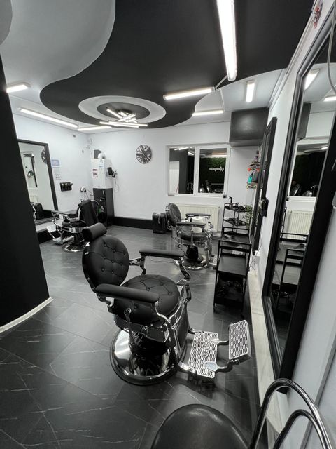 imagine galerie Barbershop Avangarde 2