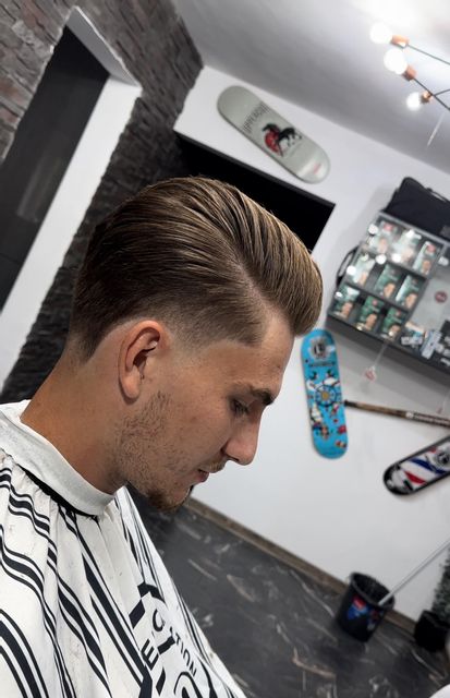 imagine galerie Alin(💈LaFrizerie.Ro💈) 1