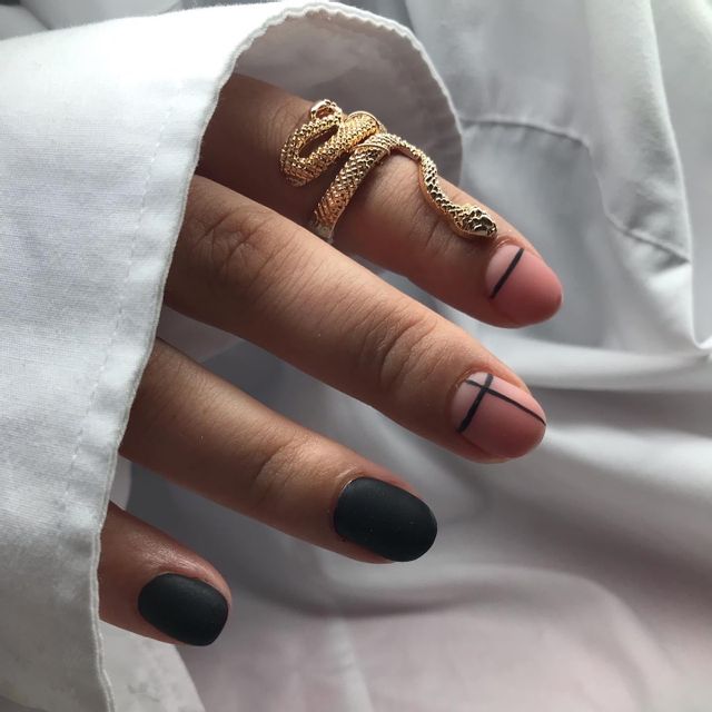 imagine galerie Art Nails Roxana 4