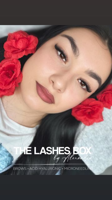 imagine galerie The lashes box by Alexandra  3