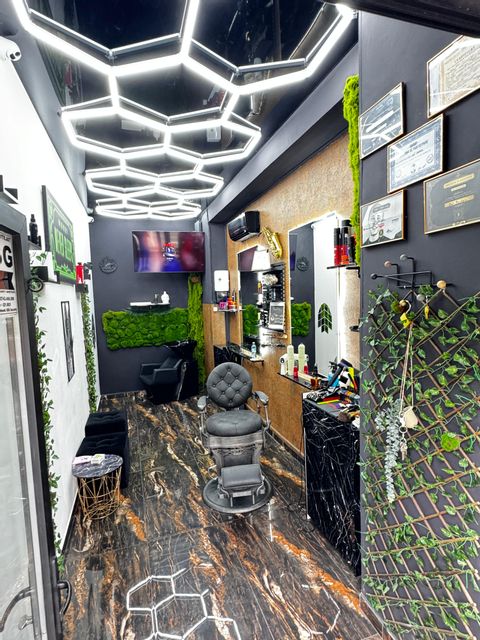 imagine galerie Oni Barber Hair Studio  0