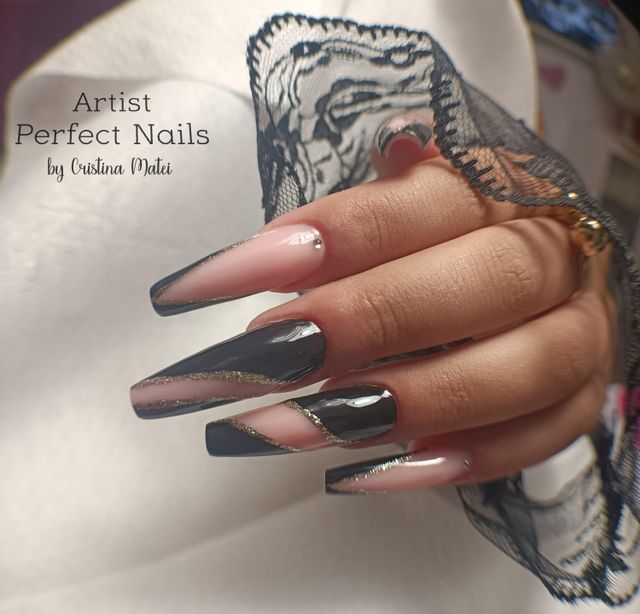 imagine galerie Artist Perfect Nails - Militari  1