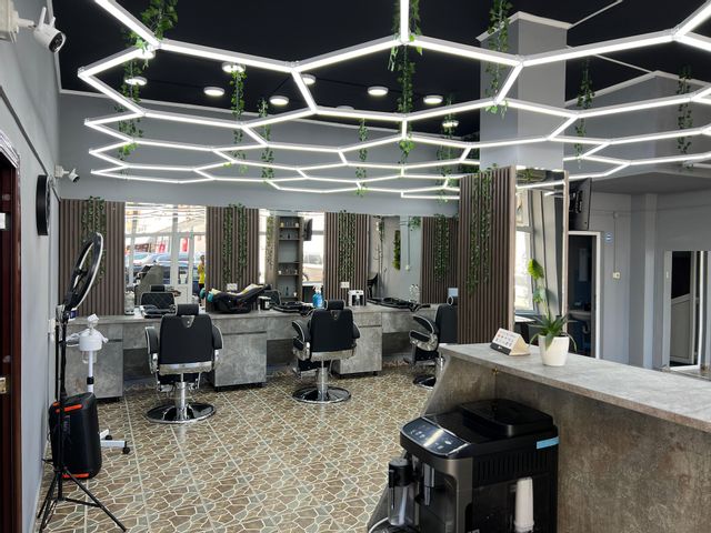 imagine galerie Ideal Barbers 3