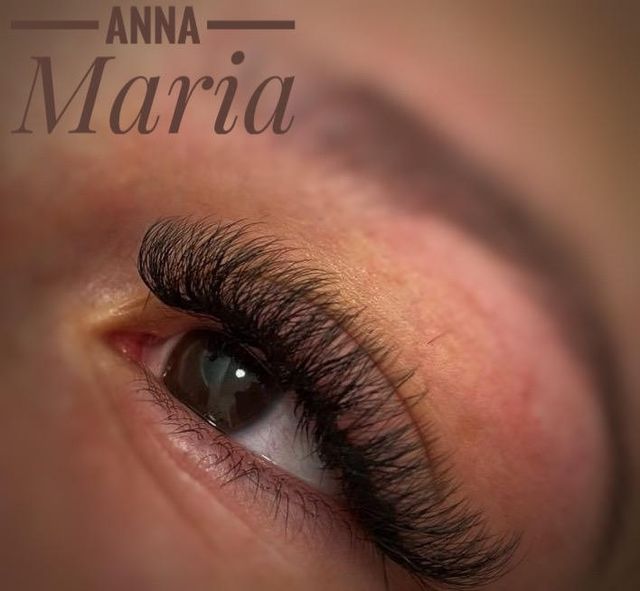 imagine galerie Anna Lashes 0