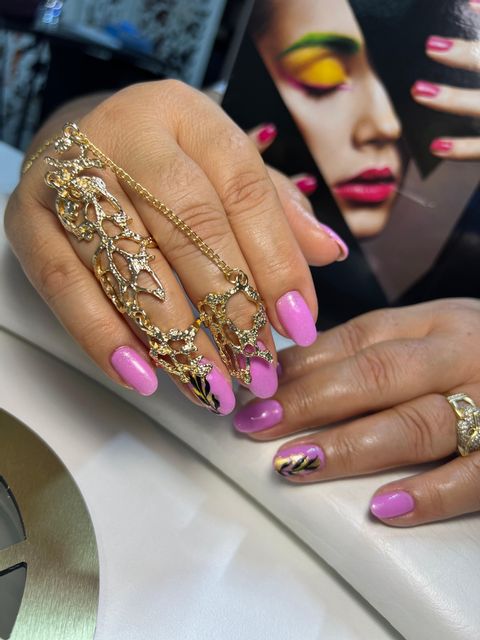 imagine galerie Glam Nails by Miha 3