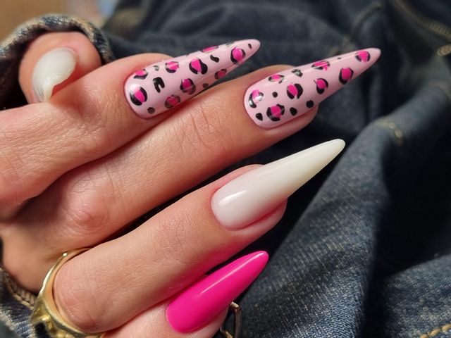 responsive image 12