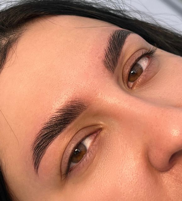 imagine galerie Andra Nita Brows 0