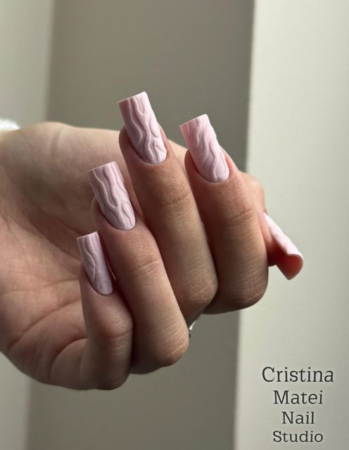 imagine galerie Cristina Matei Nail Studio  2