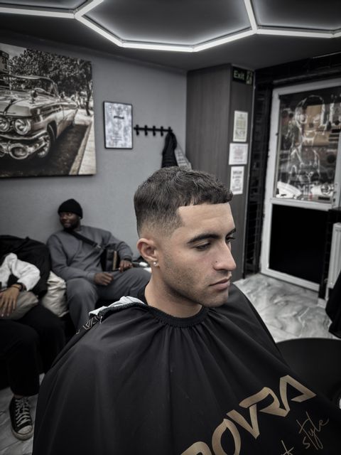 imagine galerie Men in Black - BarberShop 1