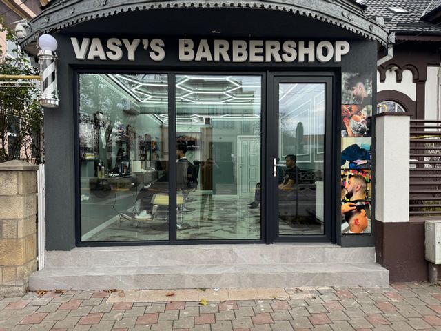 imagine galerie VASY’S BARBERSHOP 0