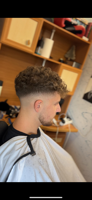 imagine galerie FIT Haircut 5