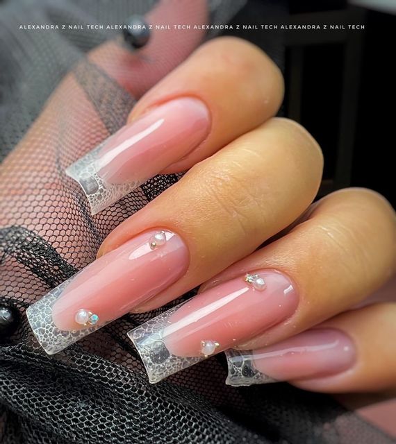 imagine galerie Alexandra Z Nail tech 4