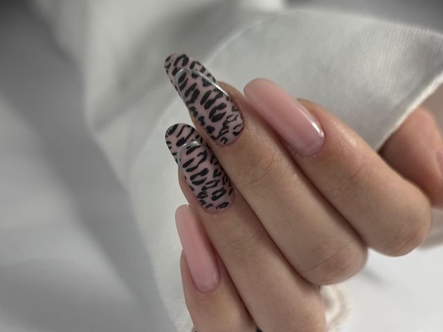 imagine galerie Andreea Nail Tehnician 5