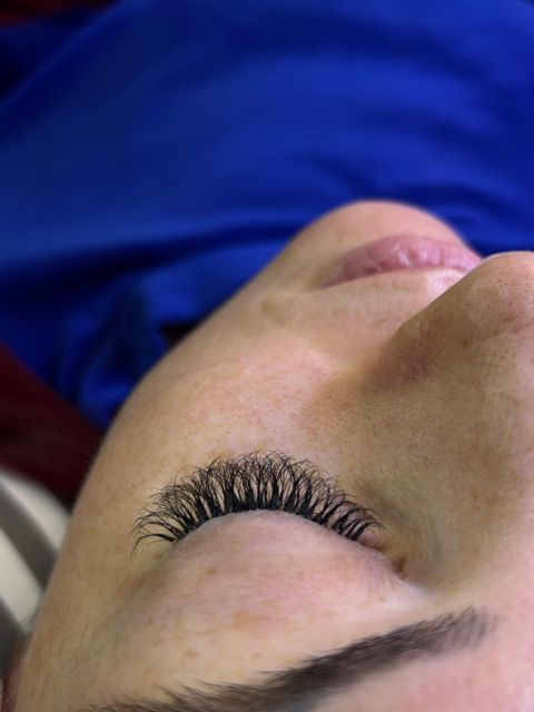 imagine galerie Lashes by Alina Nicoara 5