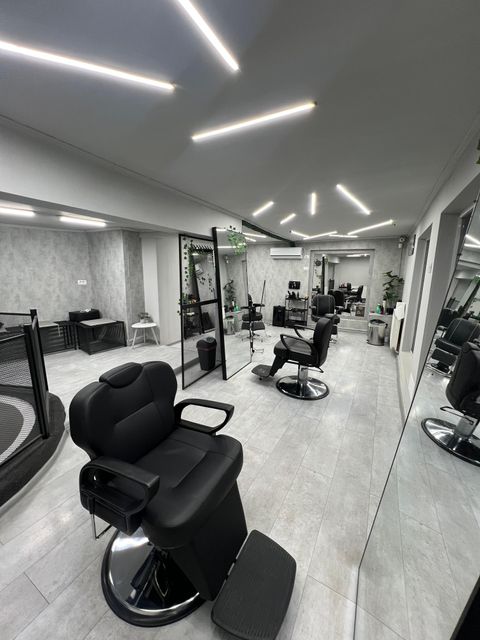 imagine galerie Barbershop Avangarde 0