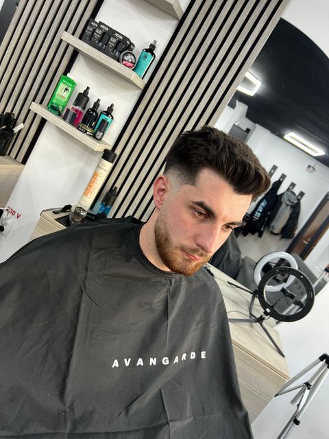 imagine galerie Barbershop Avangarde Gavana 2