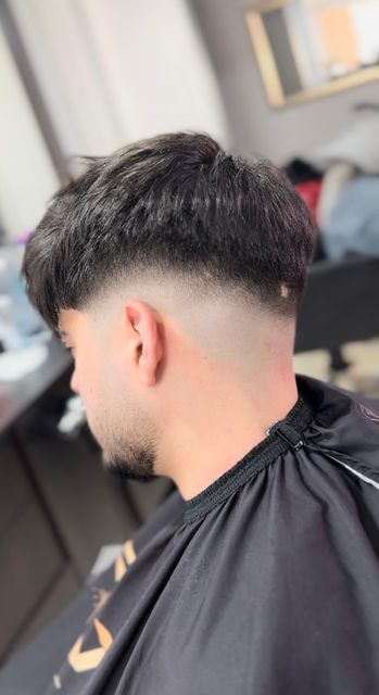 imagine galerie Andrew’s Barbershop 6