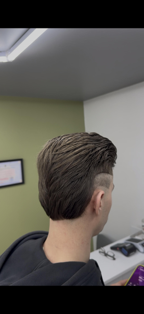 imagine galerie ContrasT Hair Lounge  6