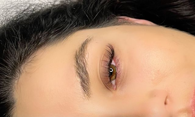 imagine galerie Glamour Lashes by Alexandrescu Andra 2