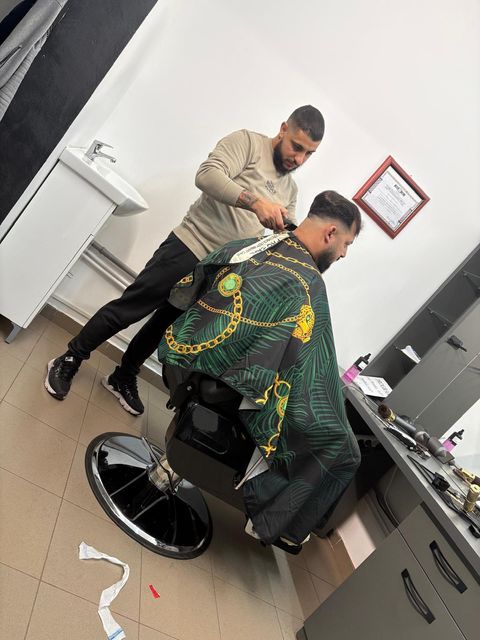 imagine galerie Barber shop Madalin si Alin 1