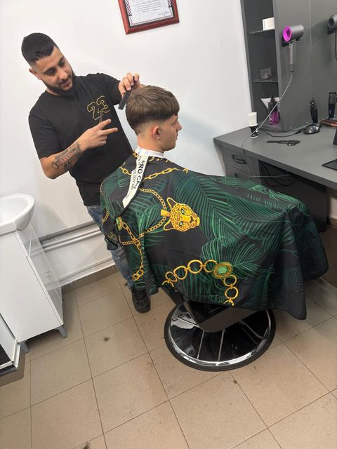 imagine galerie Barber shop Madalin si Alin 2