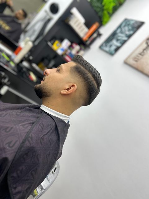 imagine galerie Barber Shop Bebytzu&Cătălin Ceaușu 3
