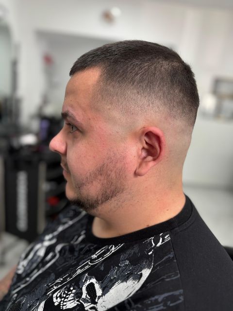 imagine galerie 💇♂️Simona Barber💈 5