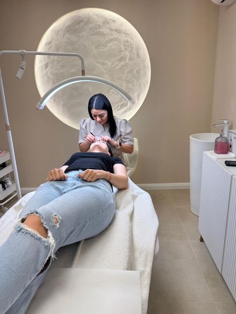 imagine galerie Luna Skincare Metalurgiei_Cartierul Solar 5