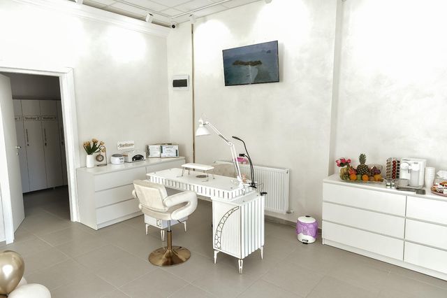 responsive image 11