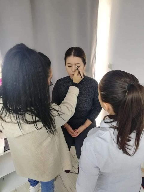 responsive image 23