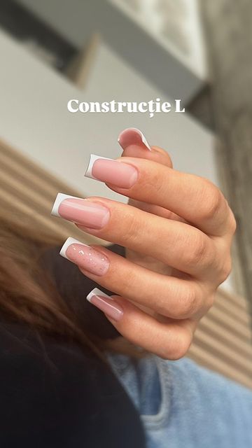 imagine galerie Nails by Vivien-Royal Beauty Center  5
