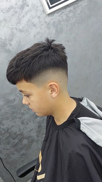 imagine galerie Daniel Pescaru Pro Haircut 1