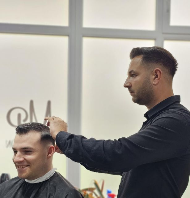 imagine galerie My place hair salon 1