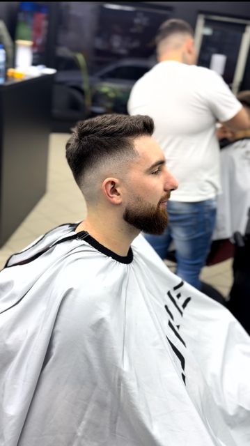 imagine galerie URE Studio 💈 2